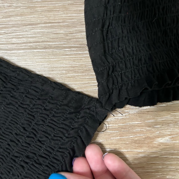 Gaze Black tube top w attached sleeves - Picture 3 of 4